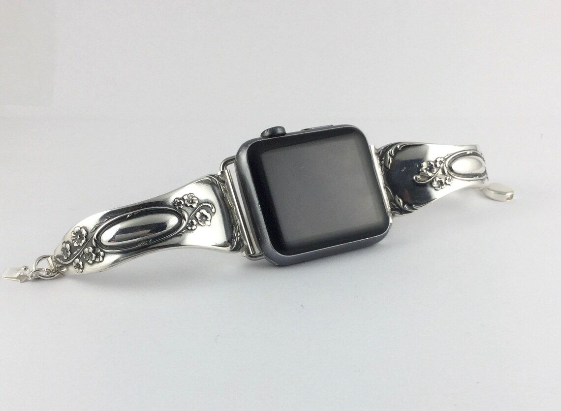 silver iwatch 3