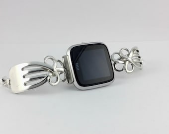 Fitbit Versa Curled Fork Watch Band - Size  6 1/2 inches - # 6334- Womens Fitbit Versa Band