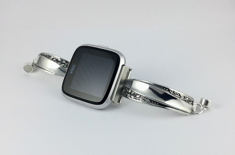 Correa para Fitbit Versa (talla 6 1/4 pulgadas) - N.° 7905 - Fitbit Versa - Correa para Versa Lite imagen 4