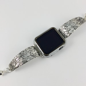 38mm - 40mm - 41mm / Series 10/11 - 42mm iWatch Band - Size 6 1/2 inches - Silver iWatch Band - # 11789