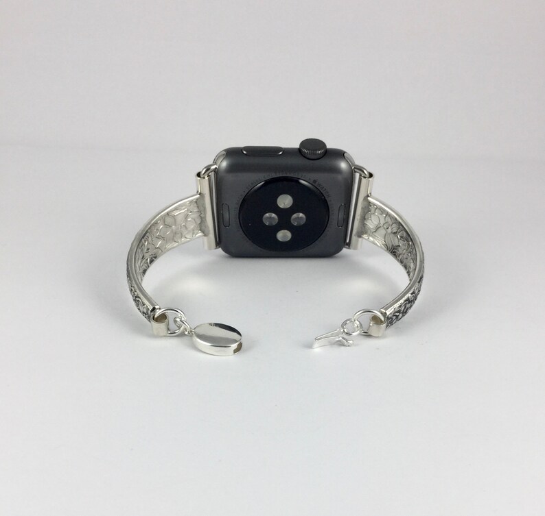 size of iwatch 6