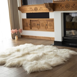 Genuine Natural icelandic creamy white Sheepskin Rug, Giant sheepskin rug, octo sheepskin rug