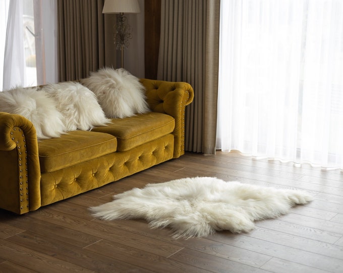 ON SALE Medium Genuine Natural ICELANDIC Sheepskin Rug, Throw, Double - Square - Creamy White