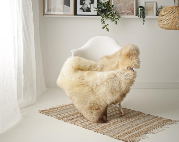 Real Sheepskin Rug Shaggy Rug Chair Cover Scandinavian Home Sheepskin Throw Sheep Skin Ivory Brown Sheepskin Home Decor Rugs #Mher119