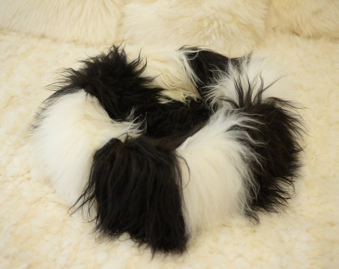 Sheepskin Cat bed Cat cave Pet bed Cat house Pet Furniture Hand Made -  Genuine Real Sheepskin Black White Colour #1bed12