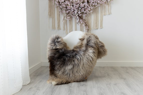 Real Sheepskin Rug Shaggy Rug Chair Cover Scandinavian Home Sheepskin Throw Sheep Skin Gray Brown Sheepskin Home Decor Rugs #herdwik216