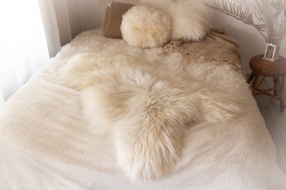 Real Icelandic Sheepskin Rug Scandinavian Decor Sofa Sheepskin throw Chair Cover Natural Sheep Skin Rugs Beige White Fur Rug #KWAISL11