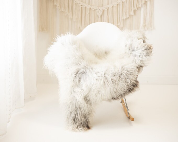 Real Sheepskin Rug Shaggy Rug Chair Cover Scandinavian Home Sheepskin Throw Sheep Skin Gray Ivory Sheepskin Home Decor Rugs #herdwik945