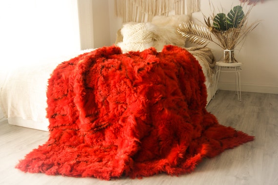 Luxurious Patchwork Toscana Sheepskin Real Fur Throw | Real Fur Blanket | n Sheepskin throw | Red Boho Throw |3FU6