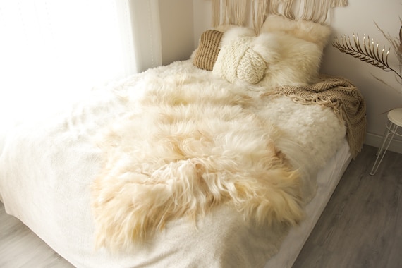 Real Icelandic Sheepskin Rug Scandinavian Decor Sofa Sheepskin throw Chair Cover Natural Sheep Skin Rugs Ivory White Fur Rug #Islbeau33