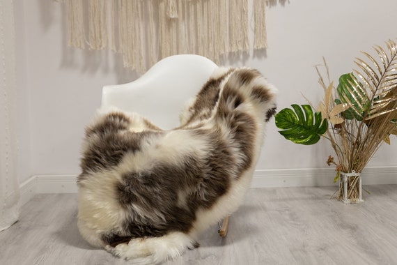 Real Sheepskin Merino Rug Shaggy Rug Chair Cover Sheepskin Throw Sheep Skin Sheepskin Home Decor Rugs Blanket White Brown #herdwik63