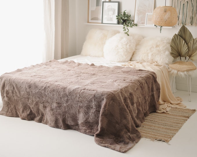 Luxurious Patchwork Toscana Sheepskin Rug Fur Throw | Real Fur Blanket | Sheepskin throw | Heather color Sheepskin Blanket Boho |FuFu389