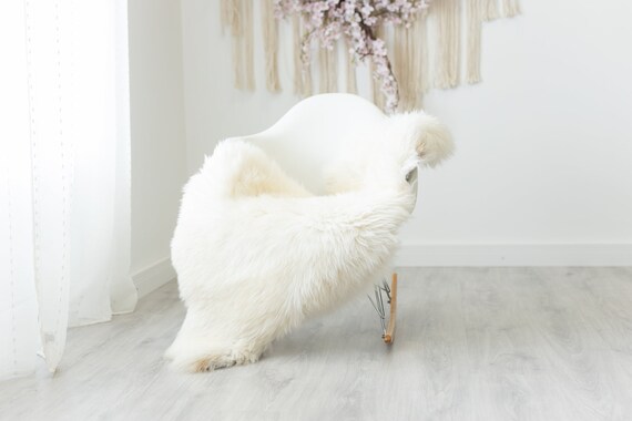 Real Sheepskin Rug Shaggy Rug Chair Cover Scandinavian Home Sheepskin Throw Sheep Skin Brown Ivory Sheepskin Home Decor Rugs #herdwik237