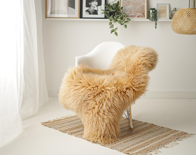 Real Sheepskin Rug Shaggy Rug Chair Cover Scandinavian Home Sheepskin Throw Sheep Skin Blonde Sheepskin Home Decor Rugs #Mher131
