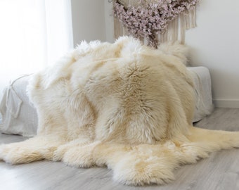 Grand Tapis Couverture En Véritable Fourrure Et Peau De Mouton – 160x200cm – Neuf