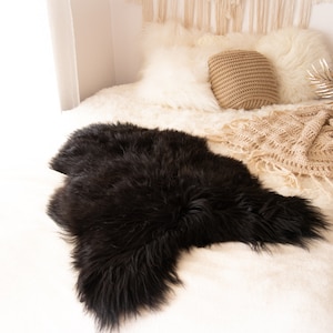 Real Icelandic Sheepskin Rug Black