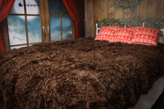 Luxurious Toscana Sheepskin Real Fur Bed Spread Throw Real Fur Blanket Sheepskin throw Sofa Cover Luxury Blanket Comforter Brown Curly Fur
