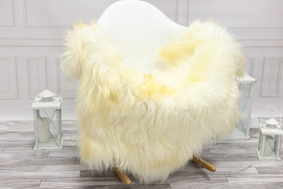 Icelandic Sheepskin | Real Sheepskin Rug | Ivory Sheepskin Rug | Fur Rug | Christmas Decorations #islsept24