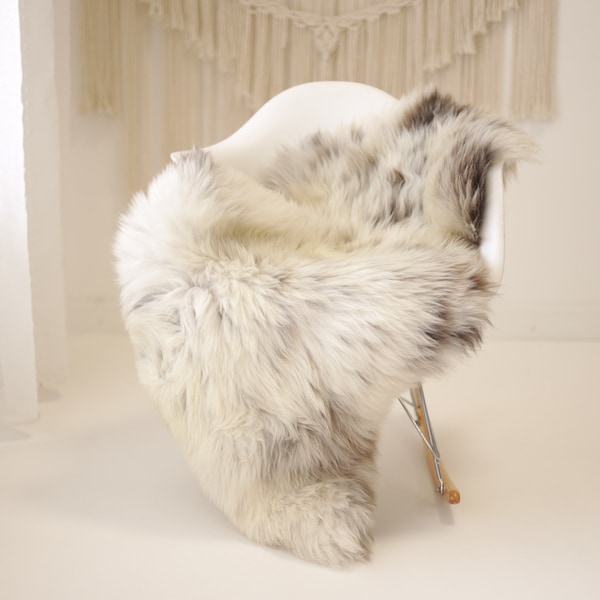 Real Sheepskin Rug Shaggy Rug Chair Cover Scandinavian Home Sheepskin Throw Sheep Skin Ivory Brown Sheepskin Home Decor Rugs #herdwik913