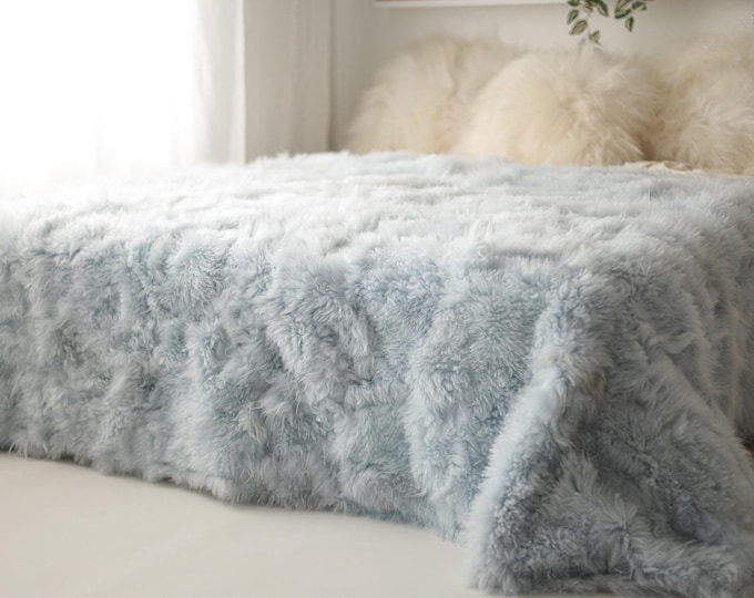 Luxurious Patchwork Toscana Sheepskin Rug Fur Throw | Real Fur Blanket | Sheepskin throw | Baby Pink Sheepskin Blanket Boho |KFU21