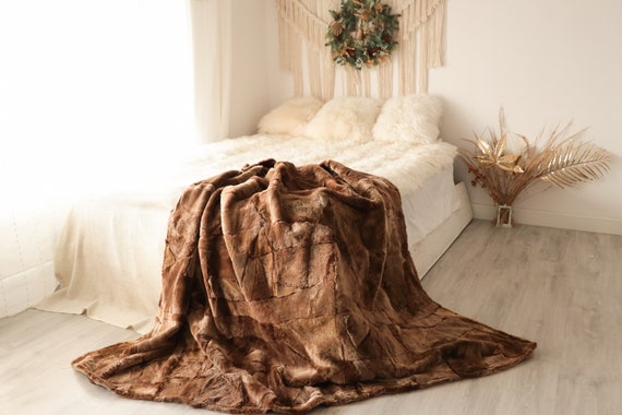 Luxurious Patchwork Toscana Sheepskin Real Fur Throw | Real Fur Blanket | Sheepskin throw | Boho Throw | FUFU4