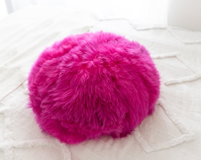 Pink Pillow Sheepskin Fur Pillow, Real fur pillow, Round fur pillow, Round sheepskin pillow, Pink round pillow, scandinavian pillow