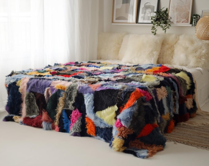 Luxurious Patchwork Toscana Sheepskin Rug Fur Throw | Real Fur Blanket | Sheepskin throw | Mix color Sheepskin Blanket Boho |KFU8