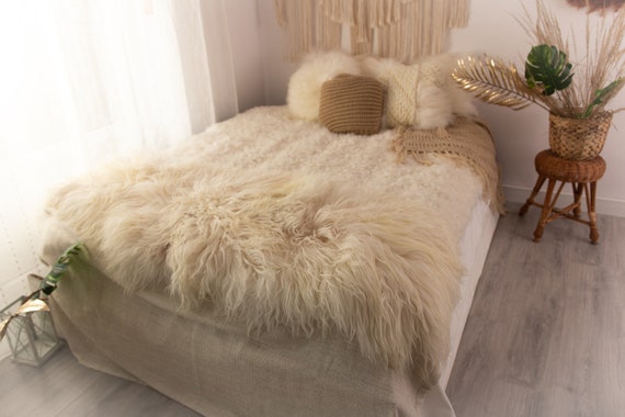 Double Sheepskin Rug | Long rug | Shaggy Rug | Chair Cover | Runner Rug | Ivory Rug | Beige Sheepskin POL3