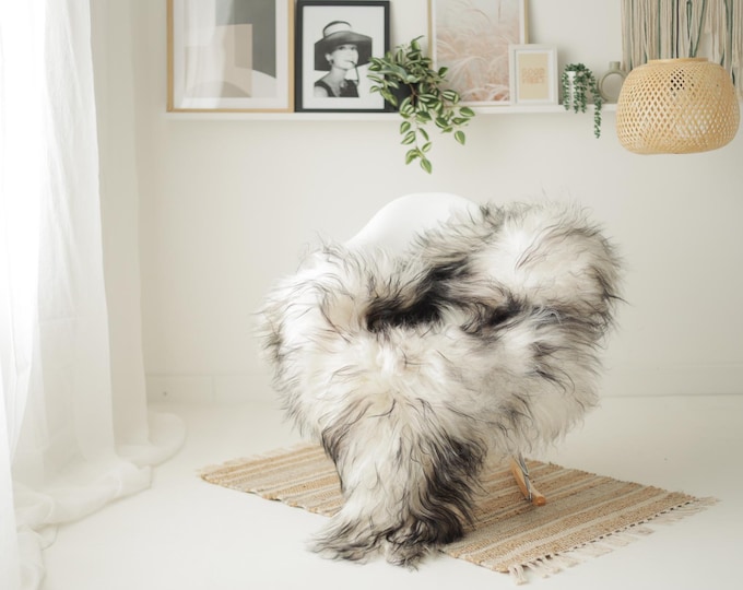 Real Icelandic Sheepskin Rug Scandinavian Decor Sofa Sheepskin throw Chair Cover Natural Sheep Skin Rugs White Black #Iceland1687
