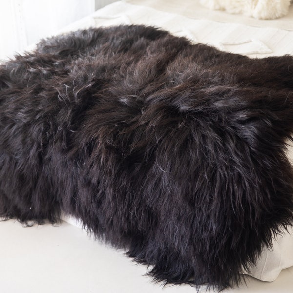Alfombra de piel de oveja islandesa marrón negro cremoso doble / alfombra larga / alfombra peluda / cubierta de silla / alfombra corredor / alfombra islandesa / piel de oveja 6POL40