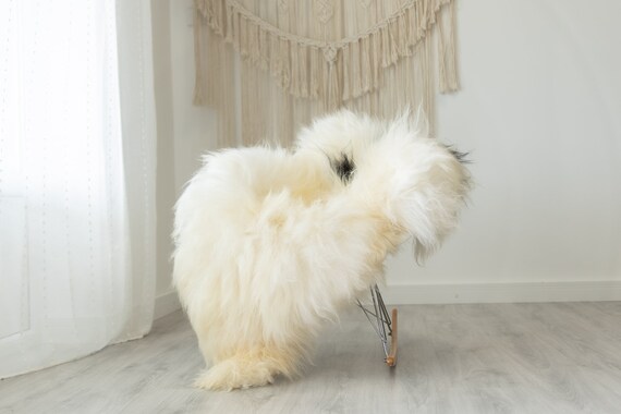 Real Icelandic Sheepskin Rug Scandinavian Decor Sofa Sheepskin throw Chair Cover Natural Sheep Skin Rugs White Black #Iceland384
