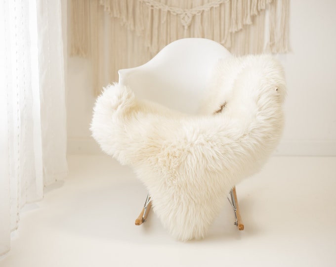 Real Sheepskin Rug Shaggy Rug Chair Cover Scandinavian Home Sheepskin Throw Sheep Skin Brown Ivory Sheepskin Home Decor Rugs #herdwik956