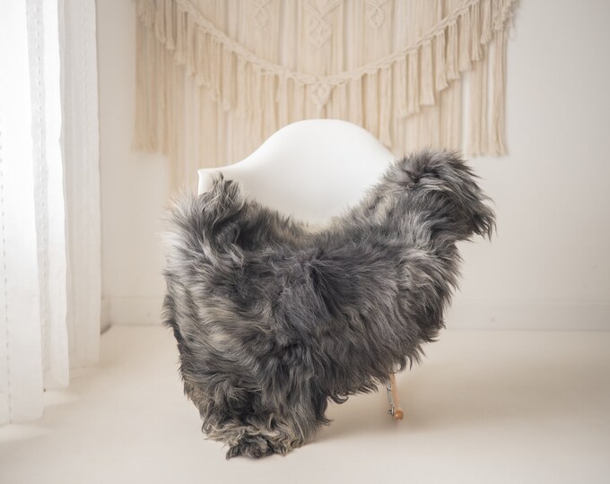 Real Sheepskin Rug Shaggy Rug Chair Cover Scandinavian Home Sheepskin Throw Sheep Skin Gray White Sheepskin Home Decor Rugs #herdwik526