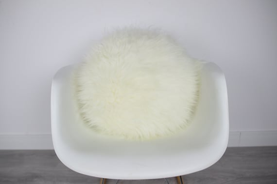 Sheepskin Fur Pillow, Real fur pillow, Round fur pillow, Round sheepskin pillow, White round pillow, scandinavian pillow, Both side fur