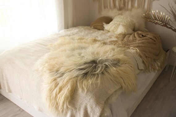 Real Icelandic Sheepskin Rug Scandinavian Decor Sofa Sheepskin throw Chair Cover Natural Sheep Skin Rugs Ivory Gray Fur Rug #Roz3