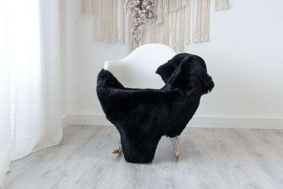 Real Sheepskin Rug Shaggy Rug Chair Cover Scandinavian Home Sheepskin Throw Sheep Skin Black Sheepskin Home Decor Rugs #herdwik190