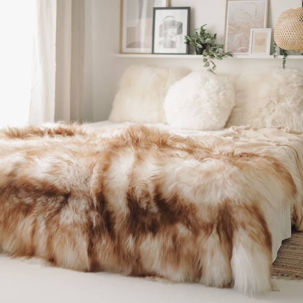 Natural Sheepskin White Brown Icelandic Sheepskin Rug | Long rug | Shaggy Rug | Chair Cover | Area Rug | Brown Tips Rug