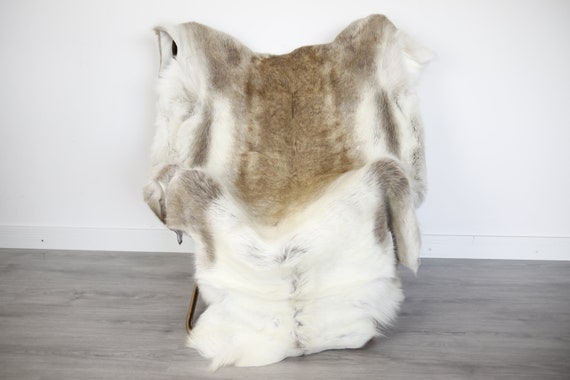 Reindeer Hide | Reindeer Rug | Reindeer Skin | Throw XXL EXTRA LARGE - Scandinavian Style Christmas Decor Brown Whie Hide #Ire2