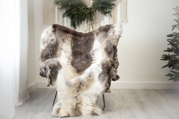 Reindeer Hide | Reindeer Rug | Reindeer Skin | Throw XXL EXTRA LARGE - Scandinavian Style Christmas Decor Brown White Hide #Reindeer92