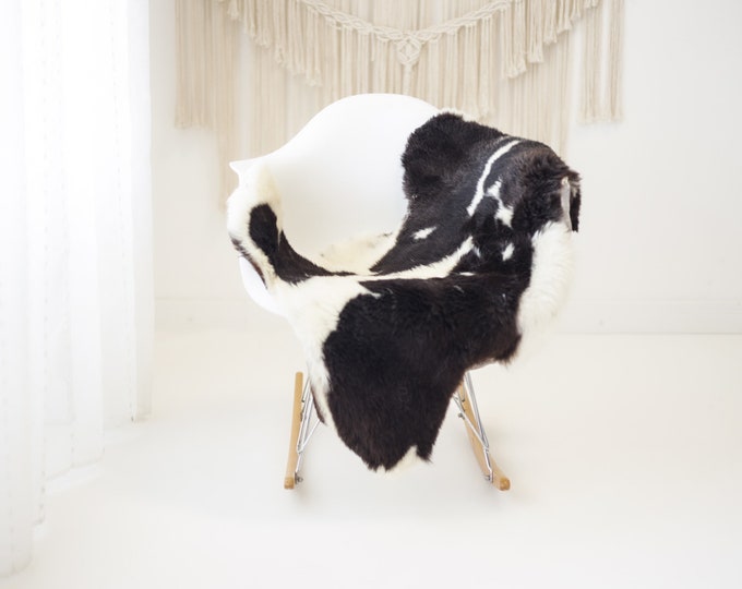 Real Sheepskin Rug Shaggy Rug Chair Cover Scandinavian Home Sheepskin Throw Sheep Skin Ivory Brown Sheepskin Home Decor Rugs #herdwik877