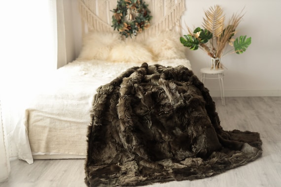 Luxurious Patchwork Toscana Sheepskin Real Fur Throw | Real Fur Blanket | Sheepskin throw | Boho Throw | 5fu5
