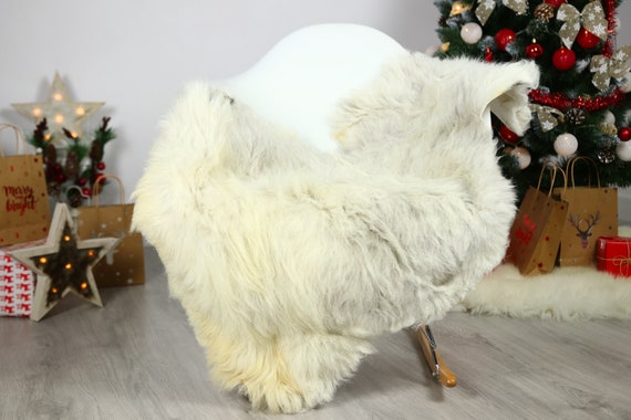 Organic Sheepskin Rug, Real Sheepskin Rug, Gute Sheepskin, Gray Beige Sheepskin Rug Christmas Home #GUTCHRIS13