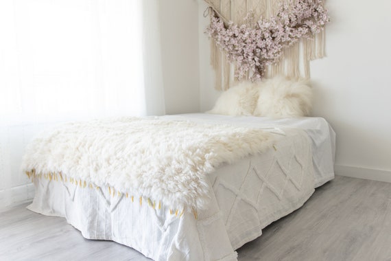 Exclusive Genuine Unique WOVEN Lamb Sheepskin, Lambskin Rug, Pelt, Throw, Blanket -Creamy White