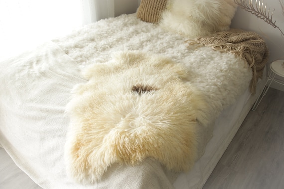Real Sheepskin Rug Genuine Rare Gotland Sheepskin Rus - Curly Fur Rug Scandinavian Sheepvskin - Ivory Brown Sheepskin #0Margot16