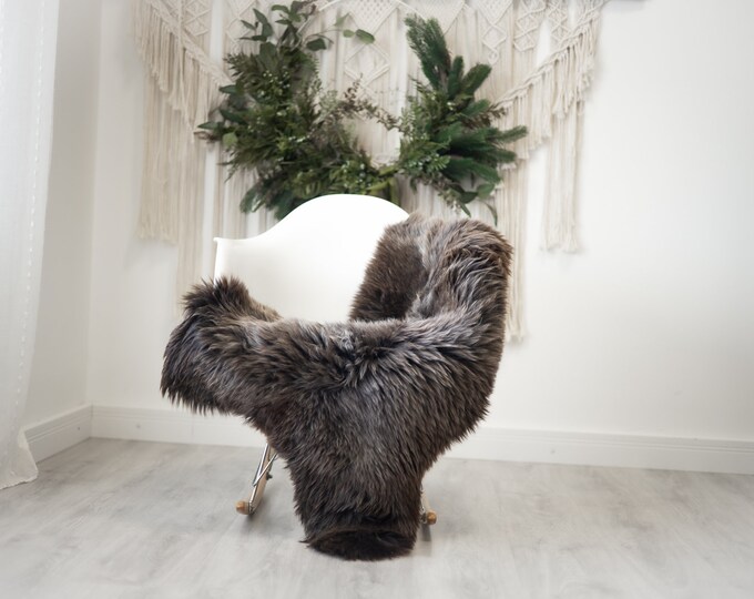 Real Sheepskin Rug Shaggy Rug Chair Cover Scandinavian Home Sheepskin Throw Sheep Skin Brown White Sheepskin Home Decor Rugs #herdwik373