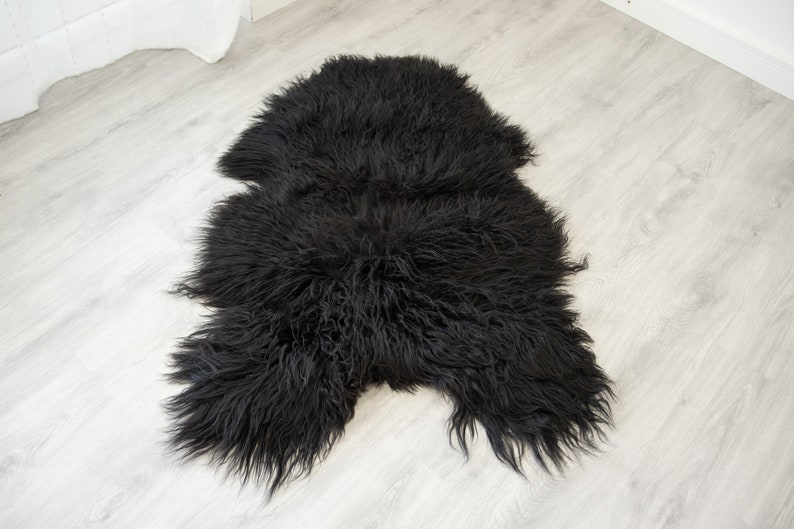 Real Icelandic Sheepskin Rug Curly Black