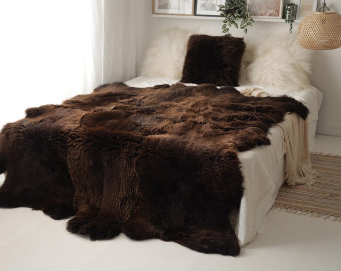 Real Fur Sheepskin Throw | Super Large | Sheepskin Rug | Boho Blanket | Merino Brown Sexto sheepskin Made Of 6 Sewn Sheepskins
