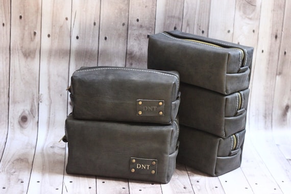 HANDMADE Men's Leather Toiletry Case Dopp Kit Shaving Bag OOAK Groomsmen Present Groomsman Gift Wedding, Groom Gift, Boyfriend Gift