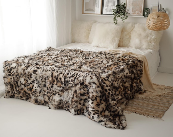 Luxurious Patchwork Toscana Sheepskin Rug Fur Throw | Real Fur Blanket | Sheepskin throw | Black White Sheepskin Blanket Boho |KFU2