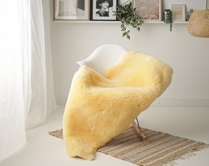Real Sheepskin Rug Shaggy Rug Chair Cover Scandinavian Home Sheepskin Throw Sheep Skin Yellow Sheepskin Home Decor Rugs #Mher128